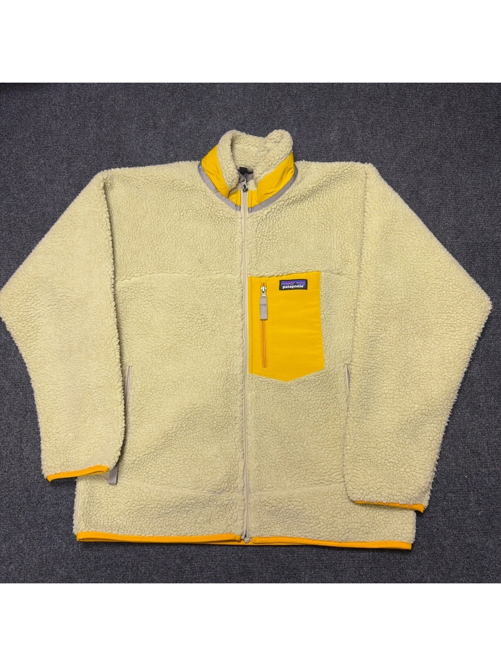 Patagonia Jacket Men's Classic Retro-X Full Zip Large Natural Fleece Pile 23056